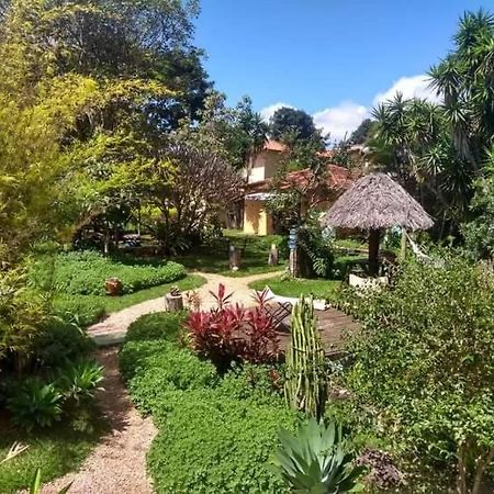 Pousada Paralelo 14 Alto Paraíso de Goiás エクステリア 写真